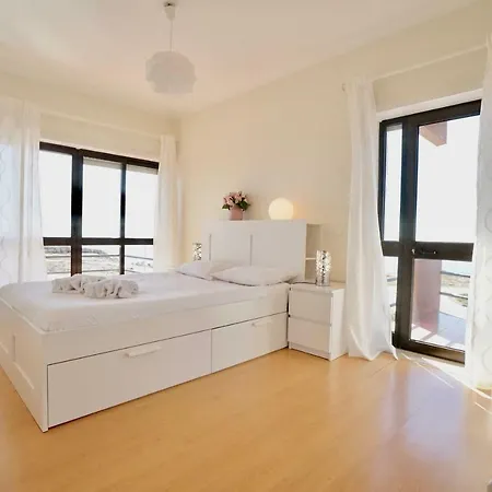 Apartment Deluxe Oceanfront - Vue Sur La